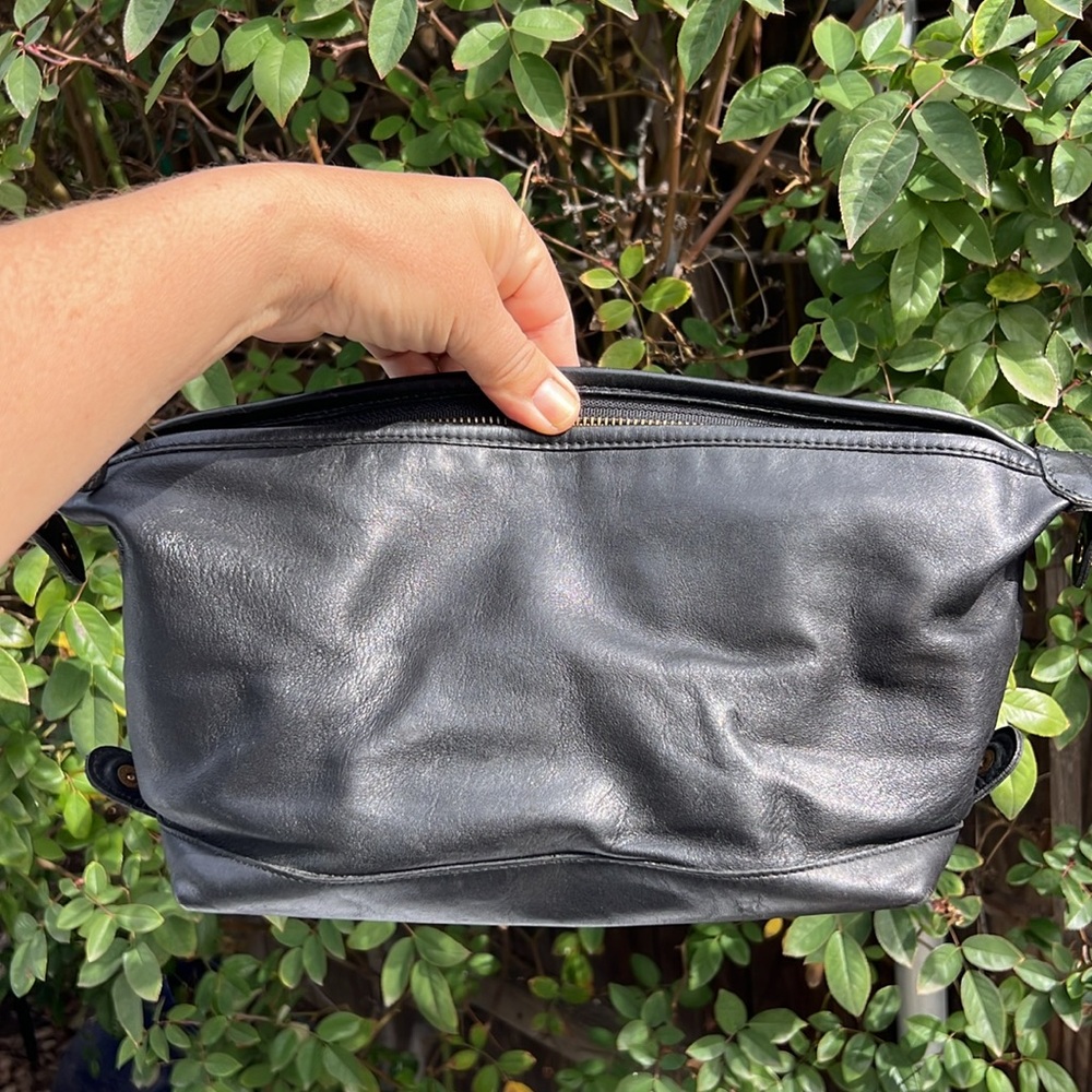 COACH Vintage Large Travel DOPP Toiletry Case Cosmetic Bag Leather.❤️UNISEX - Picture 7 of 16